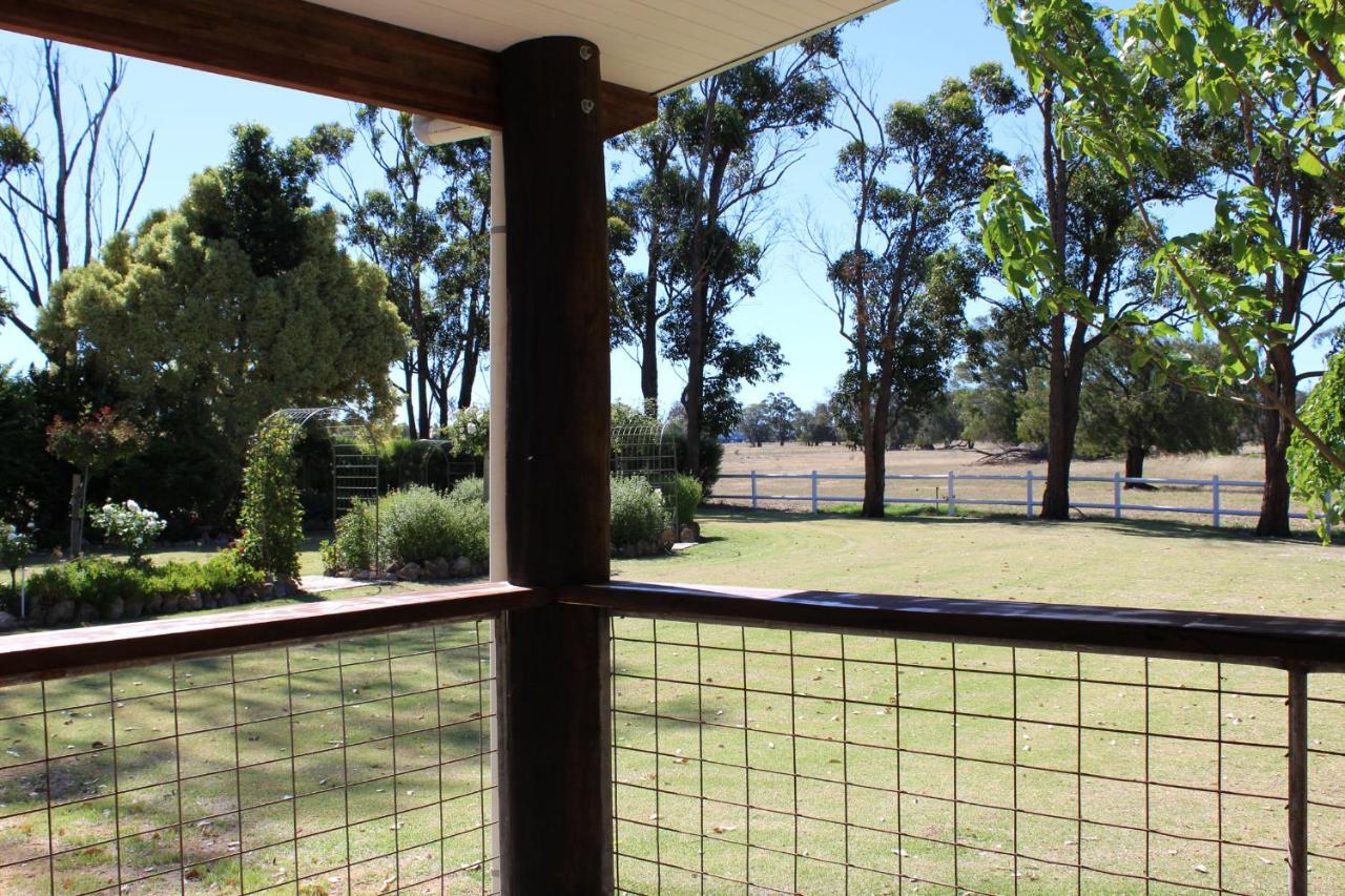 Fairlawn Estate Guest House Busselton Exterior photo